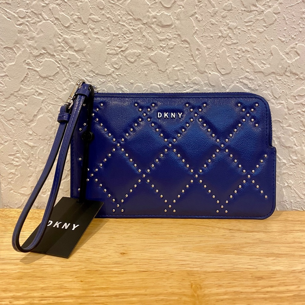 DKNY Sofia Leather Corner Zip Wristlet